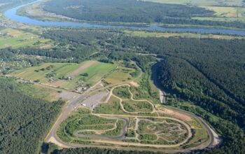 Kačerginės Nemuno žiedas Red Helmet