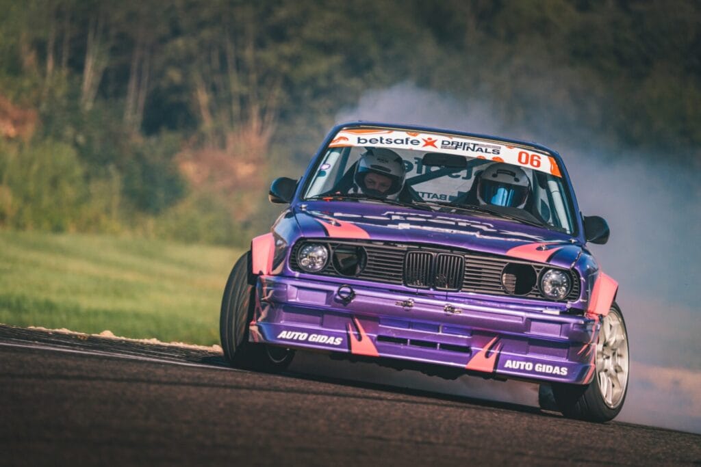 Norbe ir drift taxi