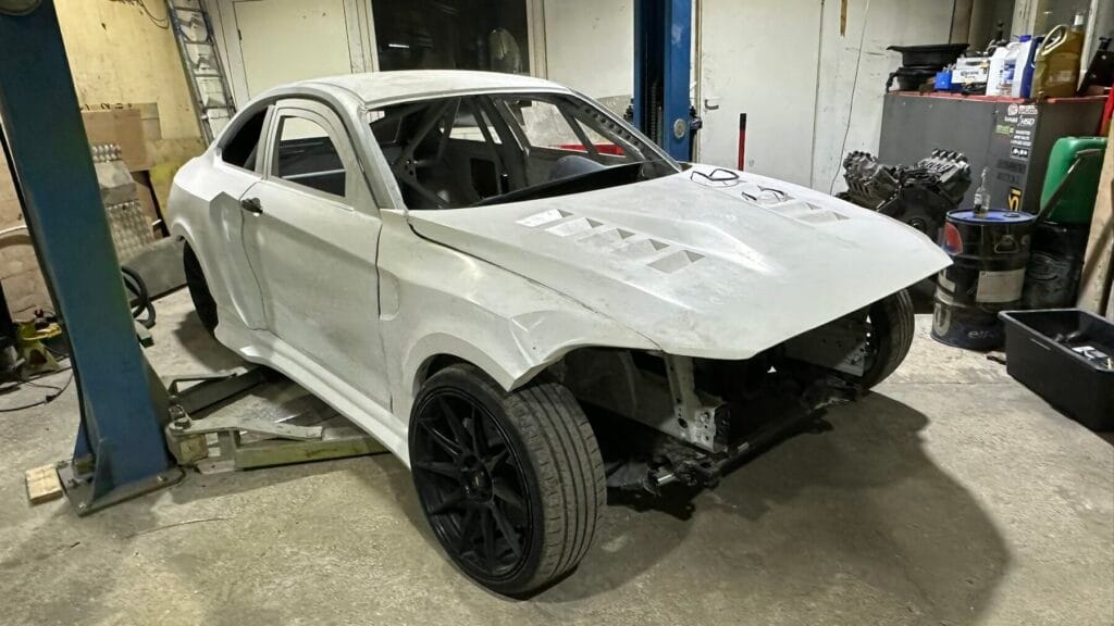 Doc Augustinas BMW F22