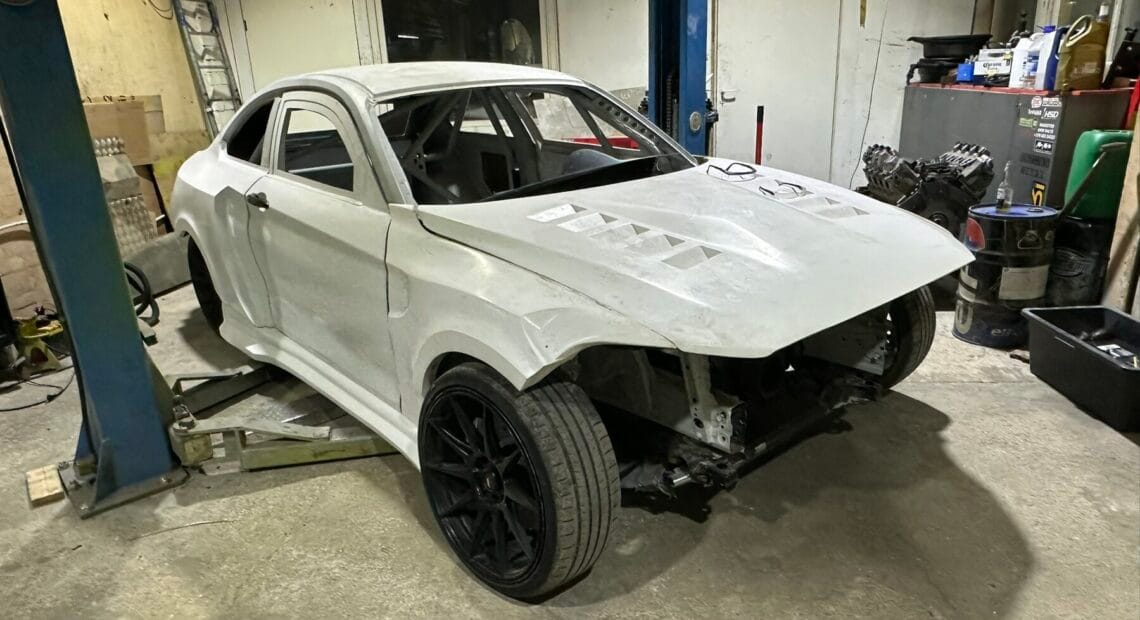 Doc Augustinas BMW F22