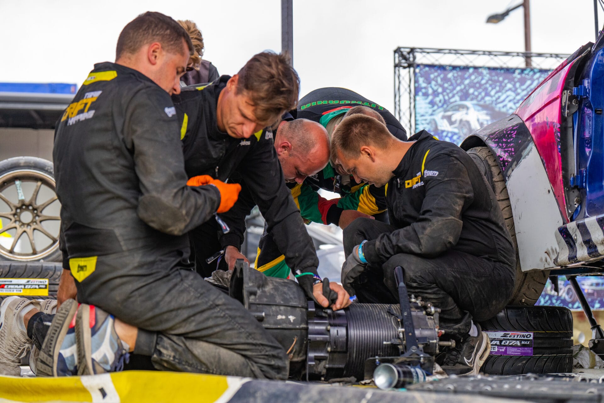 www.driftas.eu Dvam Keturi media / Drift Masters Ferropolis