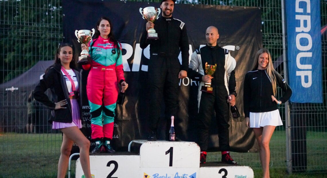 Estijos PRO podiumas