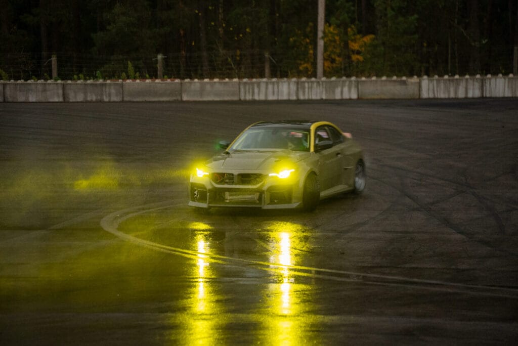 B. Čirba pristato naują bolidą