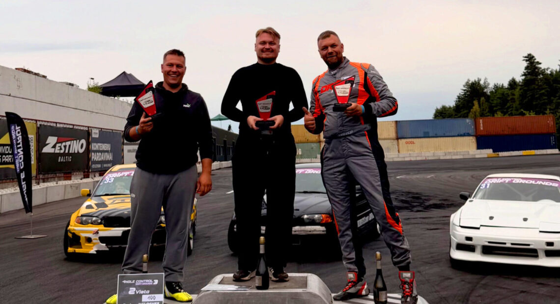 Drift Grounds r3 podium